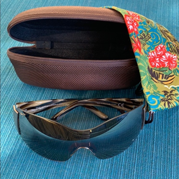 Maui Jim Accessories Maui Jim Kula Shield Sunglasses Polarized